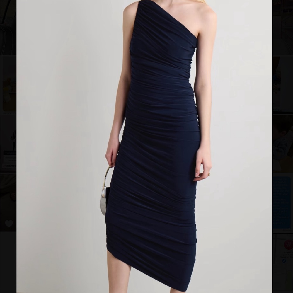 Norma Kamali Diana Gown Size S